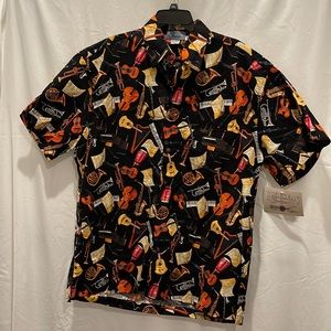 High Seas Trading Co. Mens Large Button Down Short Sleeves Shirt.